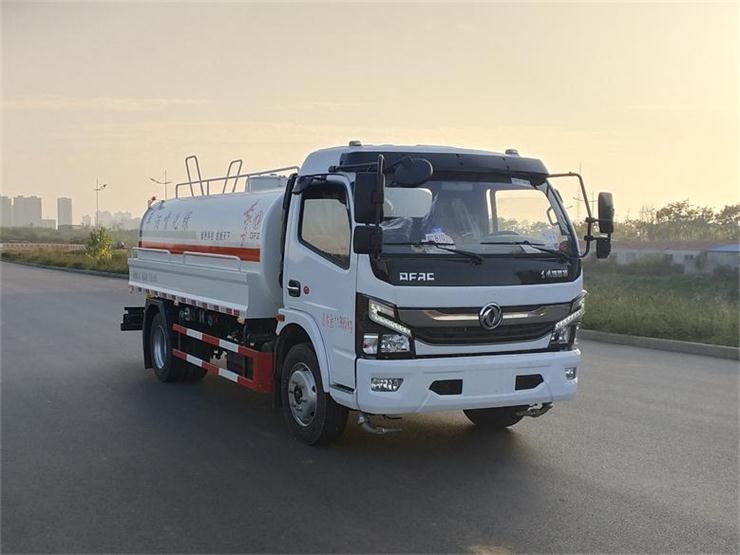 原厂东风专攻天下8方洒水车