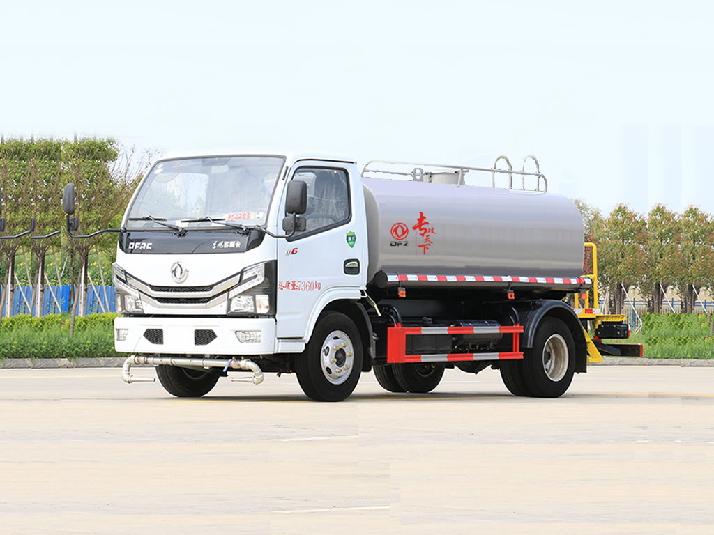 原厂东风专攻天下5方洒水车
