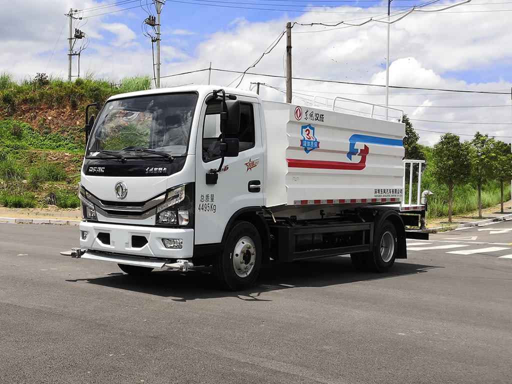 原厂东风7方洒水车（蓝牌）